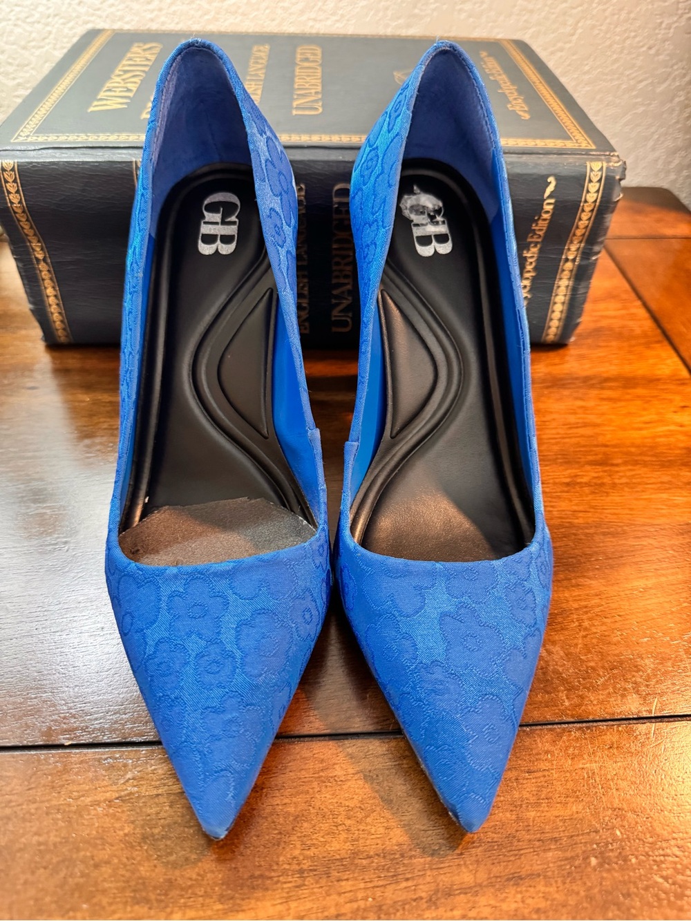 Gianni Bini Blue Floral Jacquard Pointed Block Heels - Picture 6 of 8